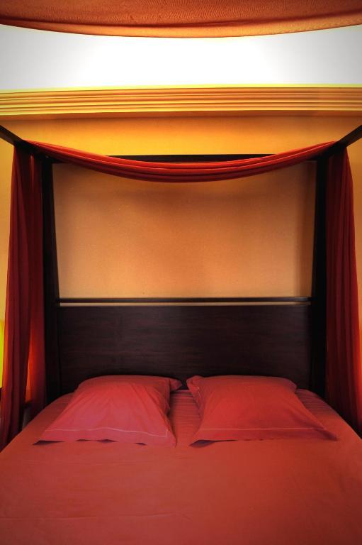 Saint-Jean-Bonnefonds Logis De Nantas Bed & Breakfast 部屋 写真